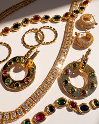 🕊 on Twitter: gold louis vuitton jewellery…   Louis vuitton jewelry,  Fashion jewelry, Luxury jewelry