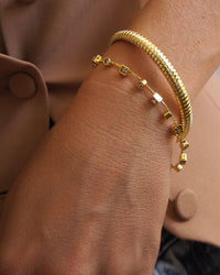 Bezel Stone Stud Bracelet- Luv | Gold Aj